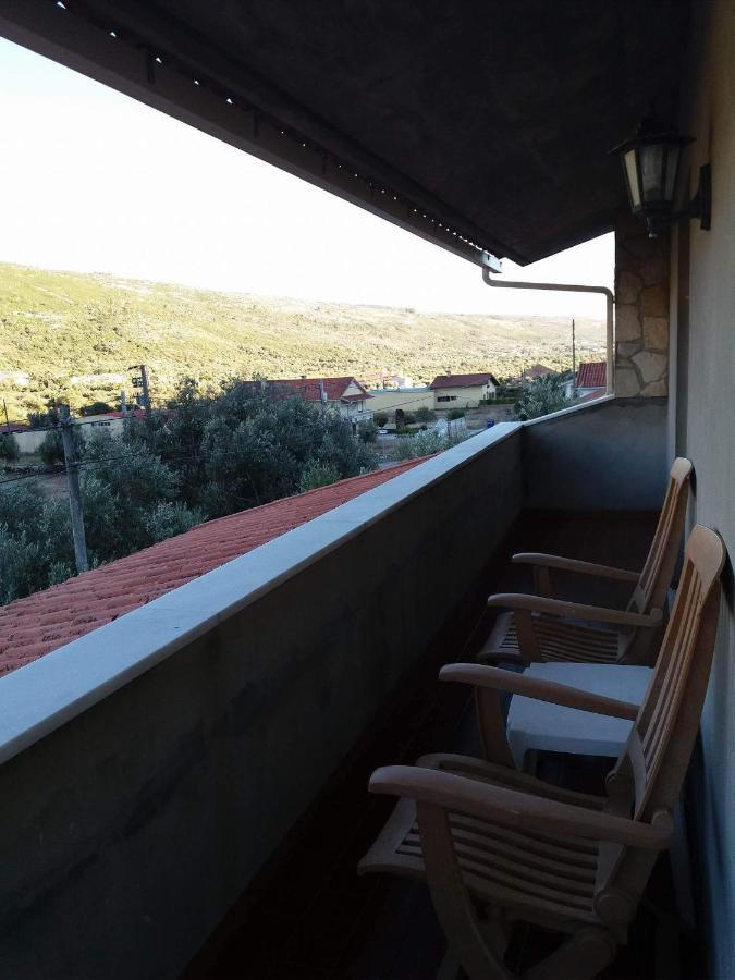 A Casa Da Serra - Alojamento Local Casal Velho Bagian luar foto